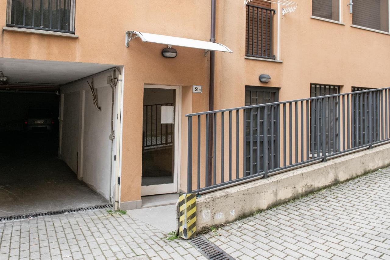 Fashion Apartment Gold Bologna With Jacuzzi & Car Garage Bolonha Exterior foto